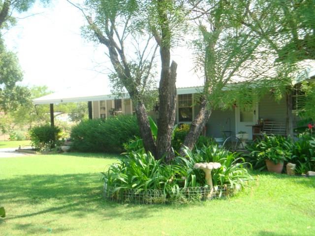 821,819,819B Rock St - Photo 1