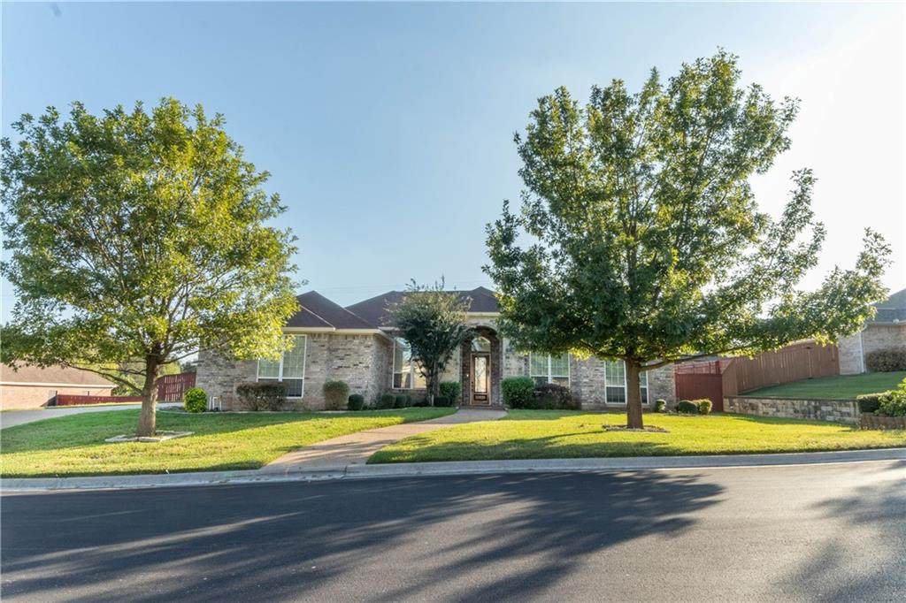 1115 Redleaf Dr - Photo 1