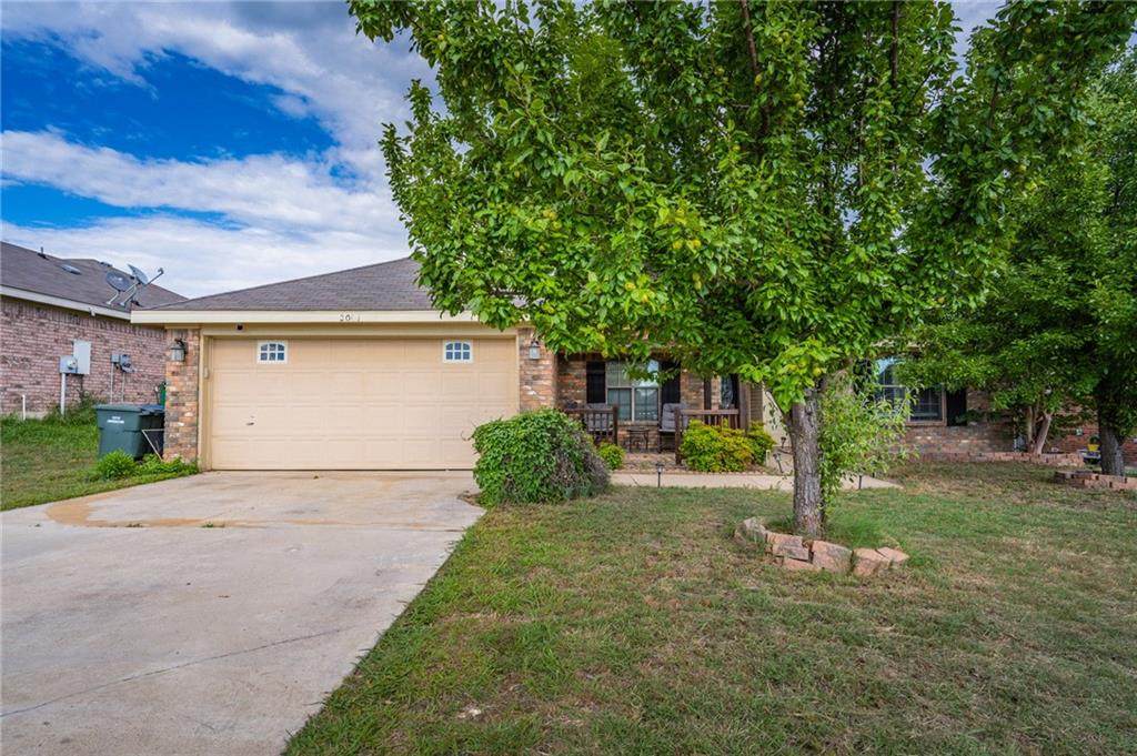 2004 Merle Dr - Photo 1