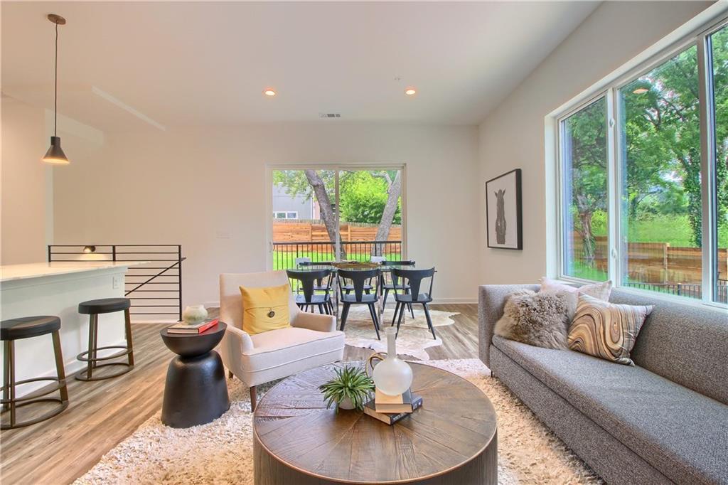 2804 1 St - Photo 1