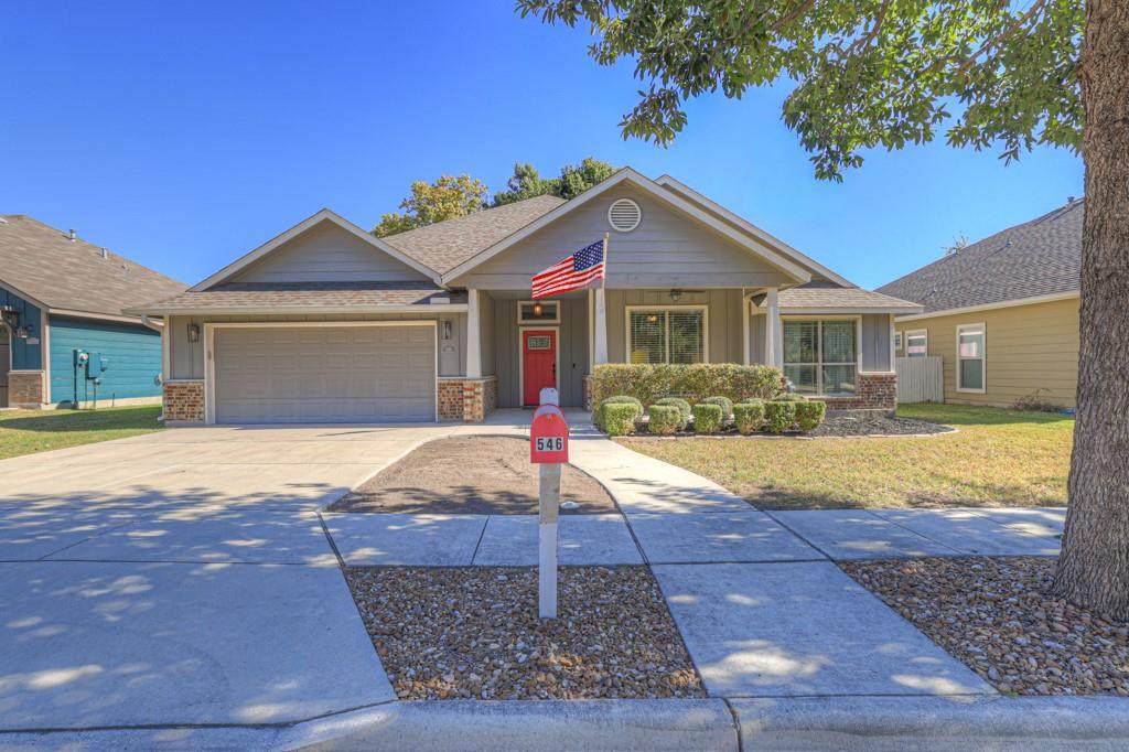 546 Melissa Ln - Photo 1