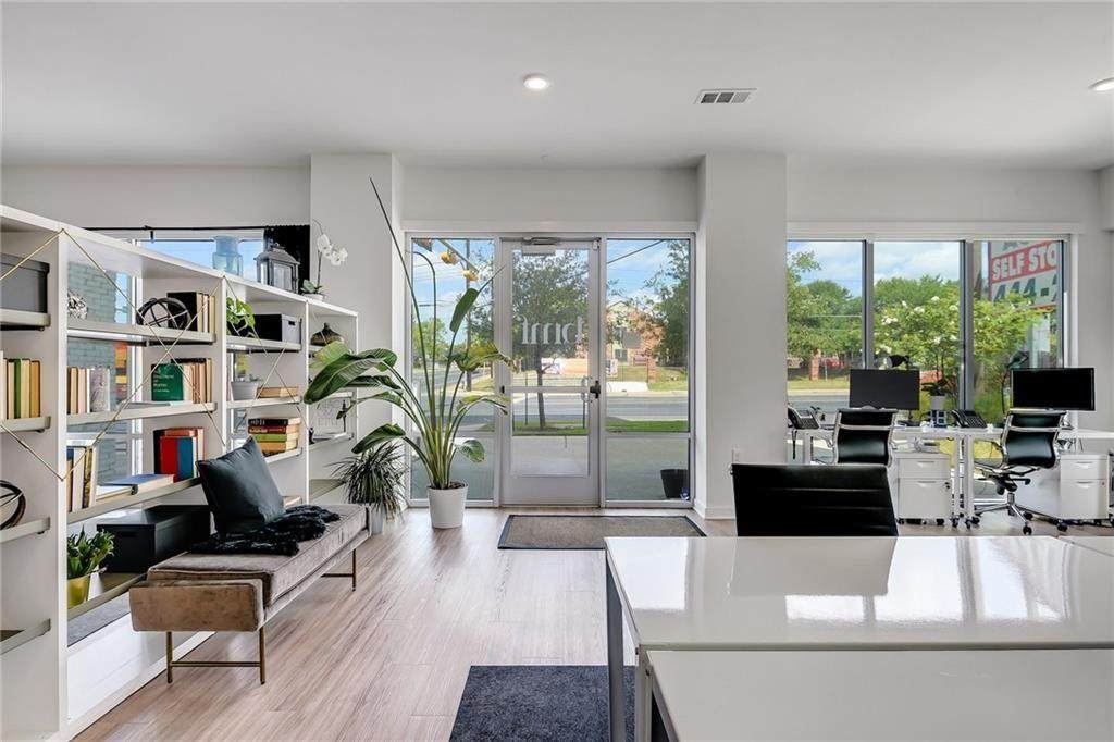 4361 Congress Ave - Photo 1