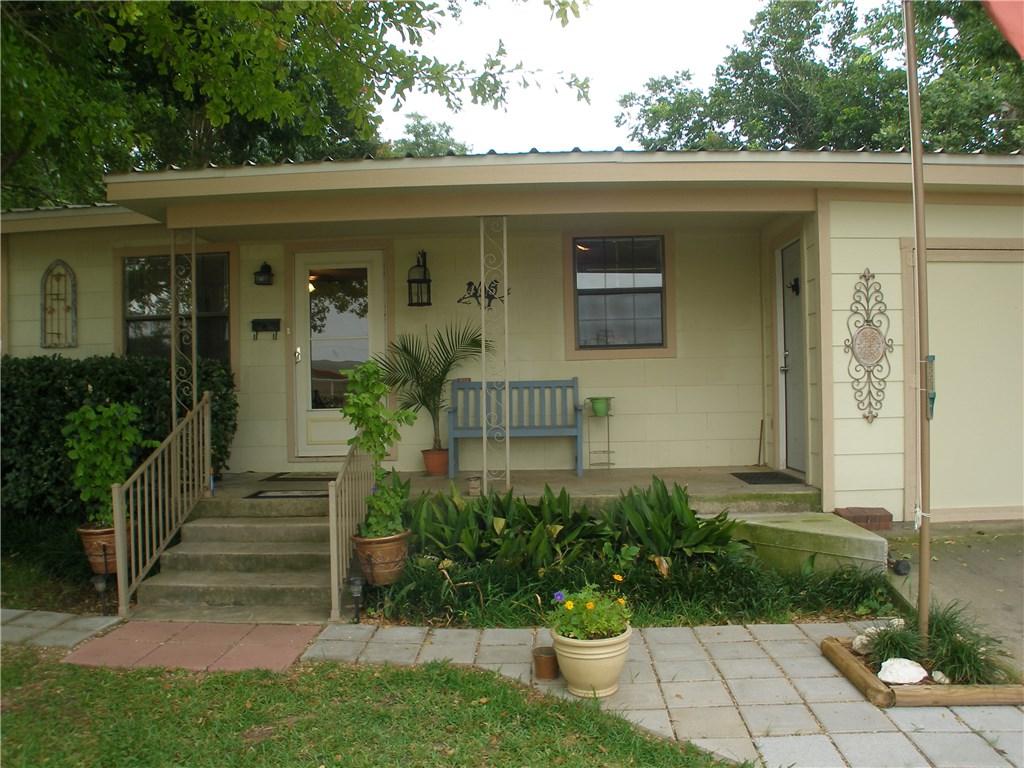 405 Lamon St - Photo 1