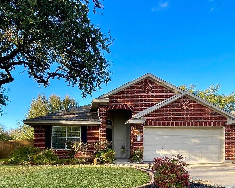 2325 Clover Ridge Dr - Photo 1