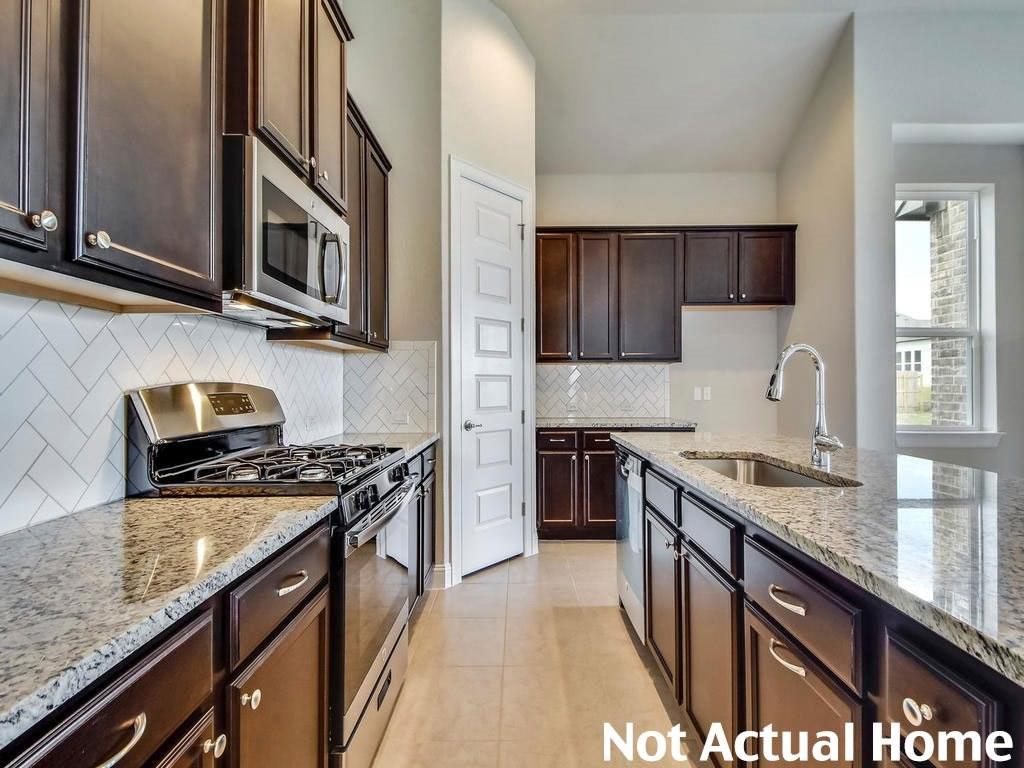 1400 Highland Ridge Rd - Photo 1