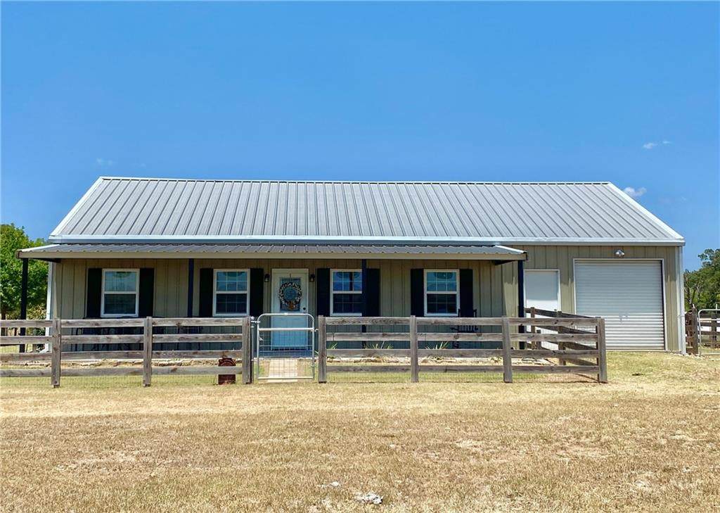 864 Wormley Ln - Photo 1
