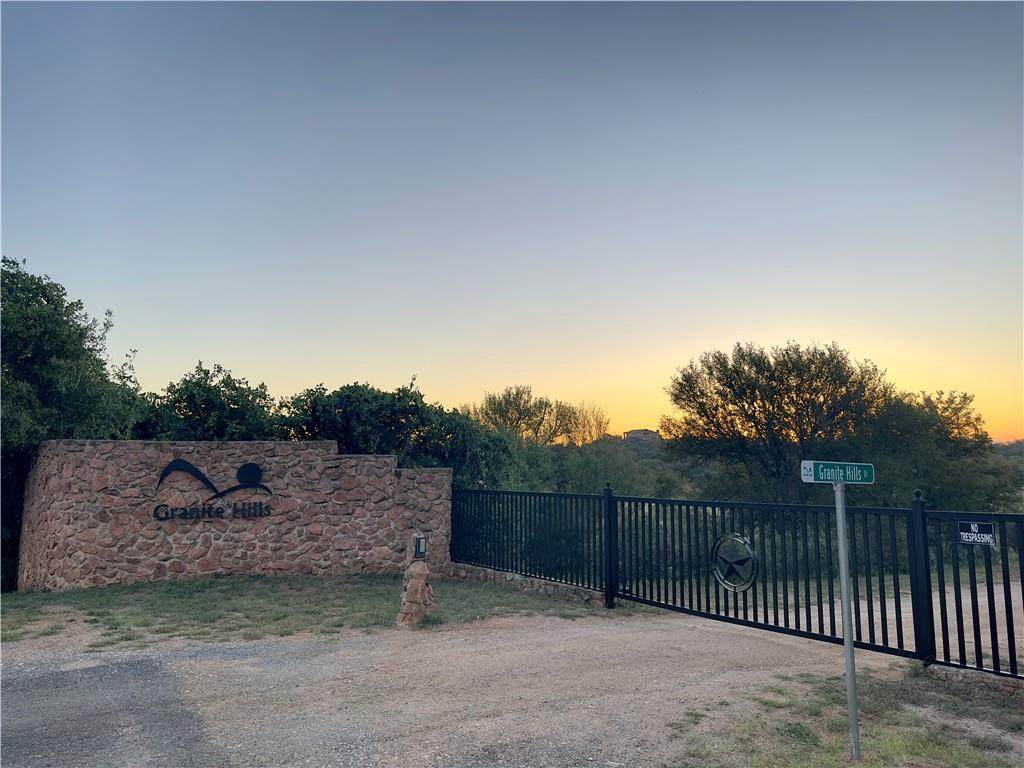 33 Granite Hills Dr - Photo 1