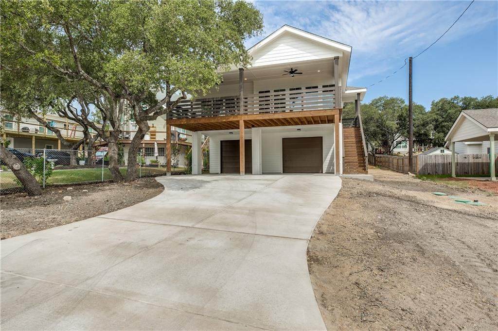 449 Stagecoach Dr - Photo 1