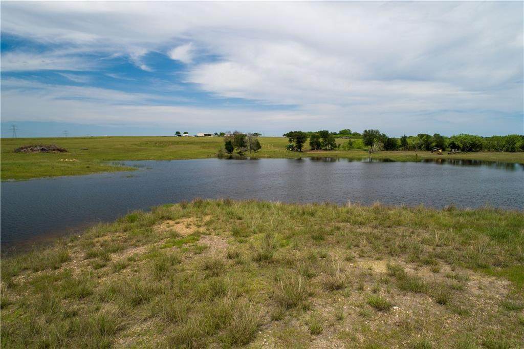 2045 Schuelke Rd - Photo 1