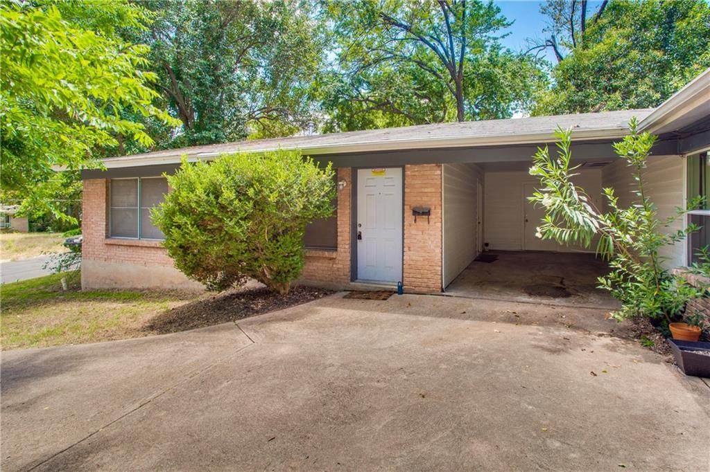 1912 Fairlawn Ln - Photo 1