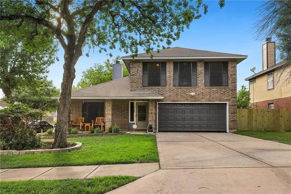 4700 Fallenash Dr - Photo 1