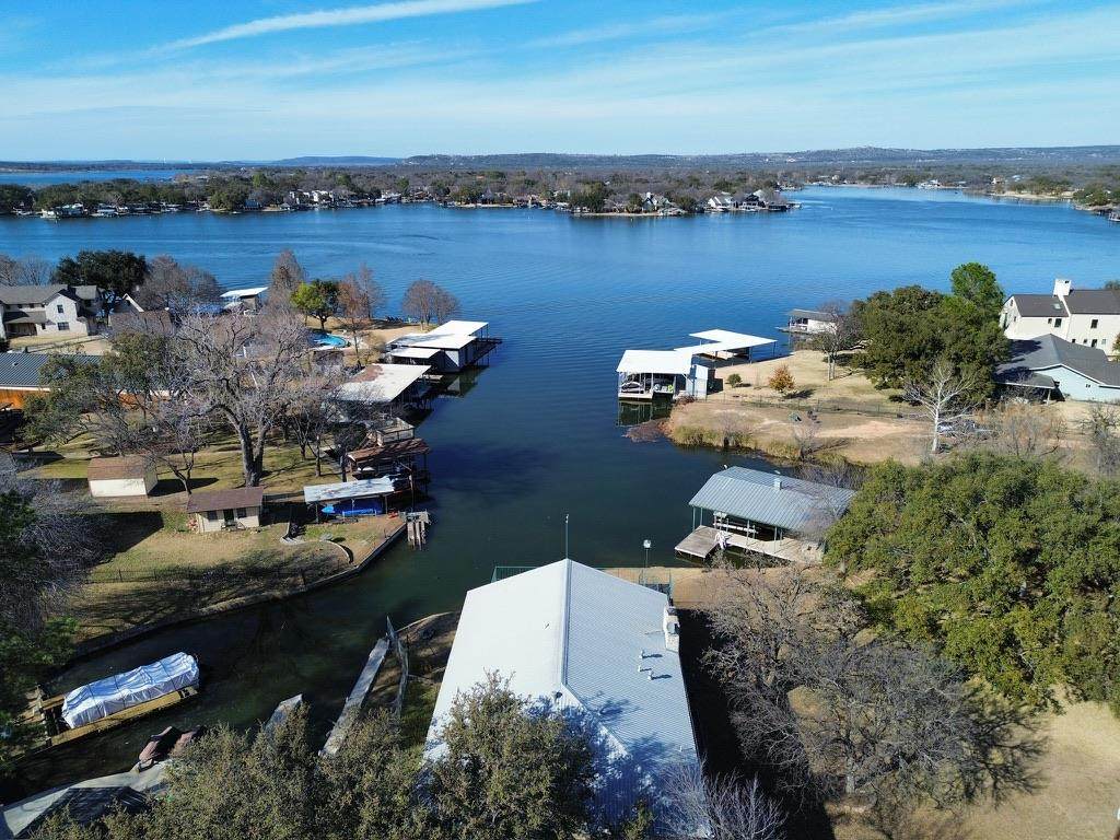 305 Briar Dr - Photo 1