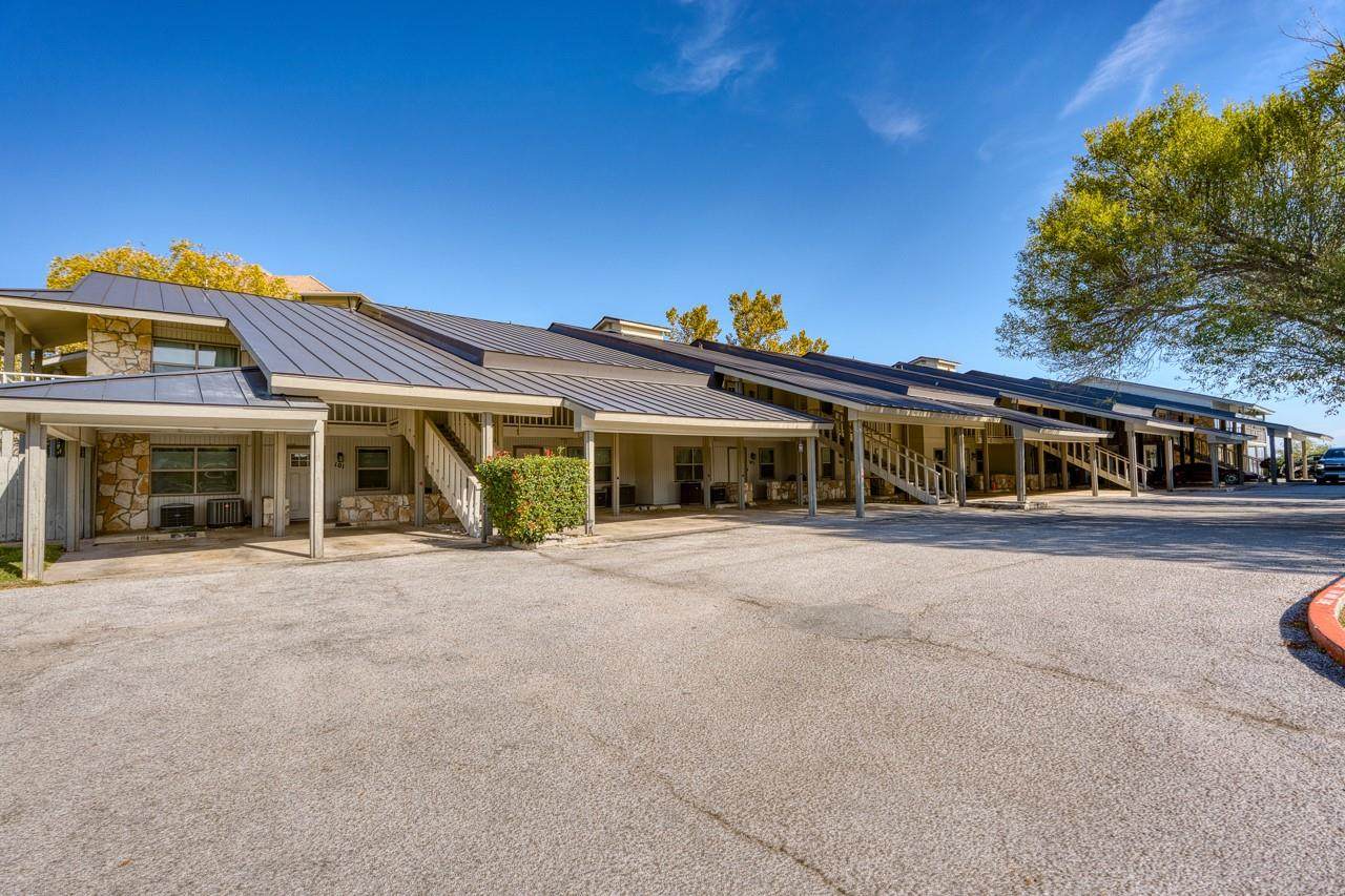 104 Cove - Photo 1