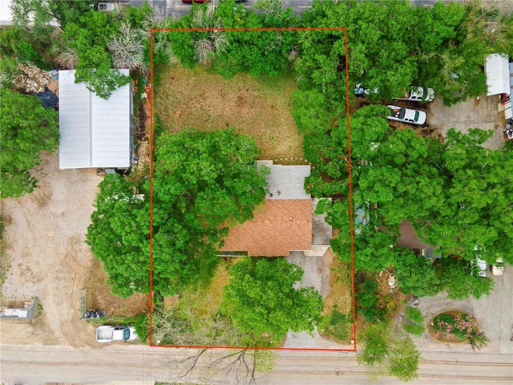 12138 Pecan St - Photo 1