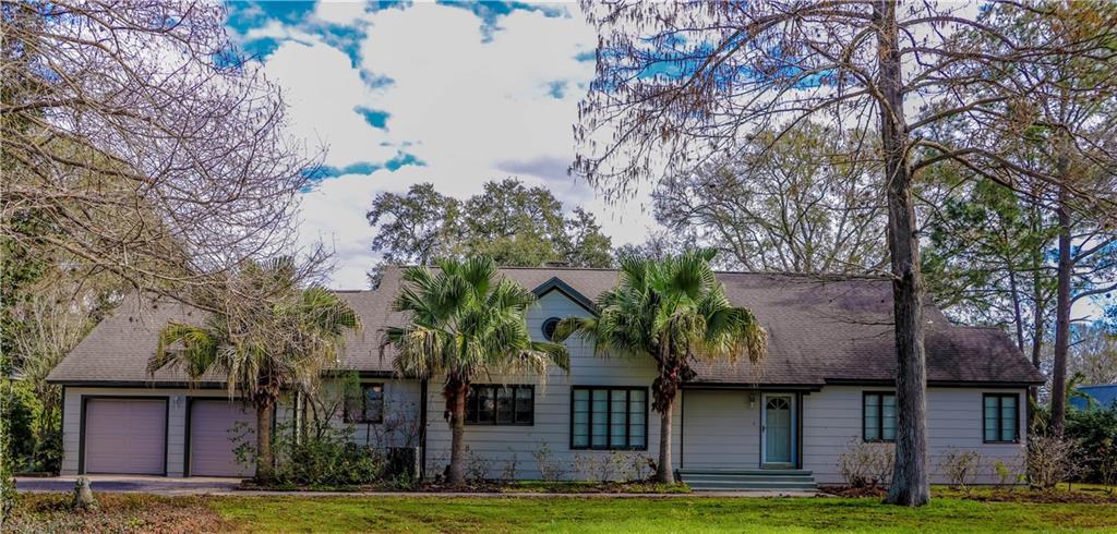 1055 Lions Park Dr - Photo 1