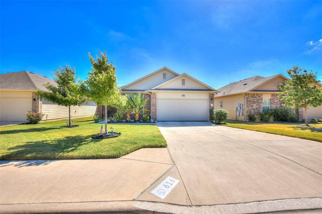 616 Donegal Ln - Photo 1