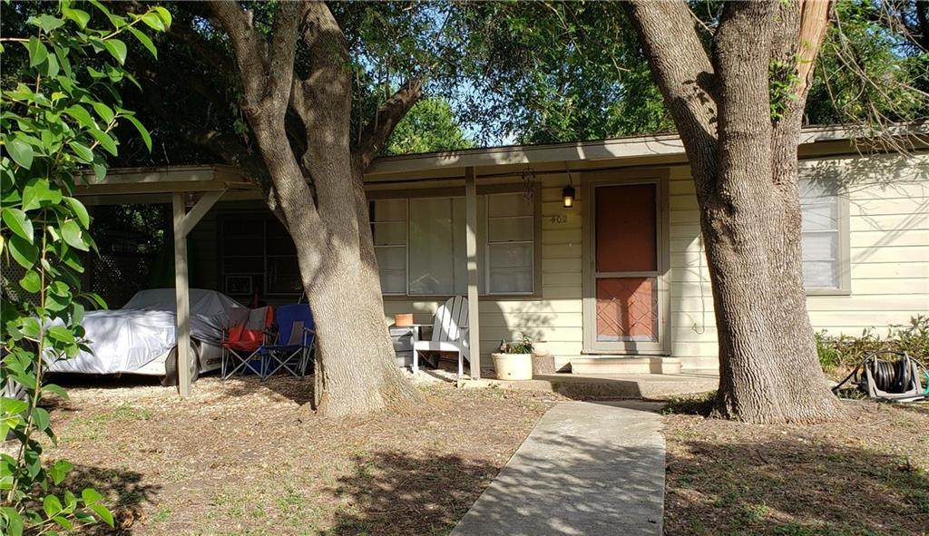 402 Saltillo St - Photo 1