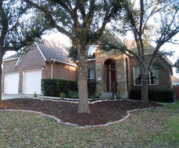 2406 Beeleigh Ct - Photo 1