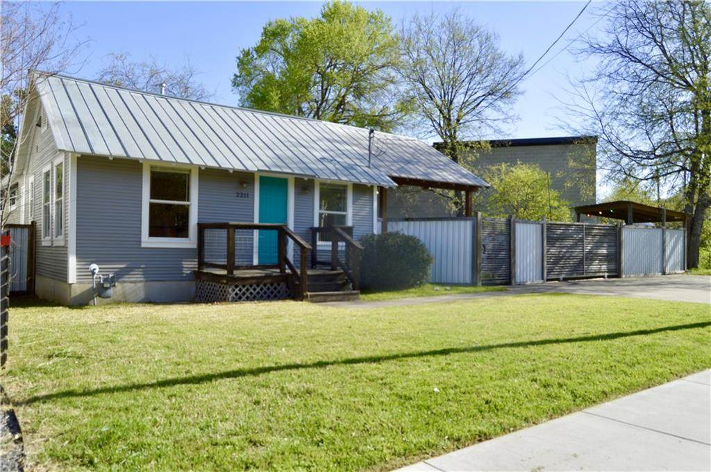 2211 Thornton Rd - Photo 1