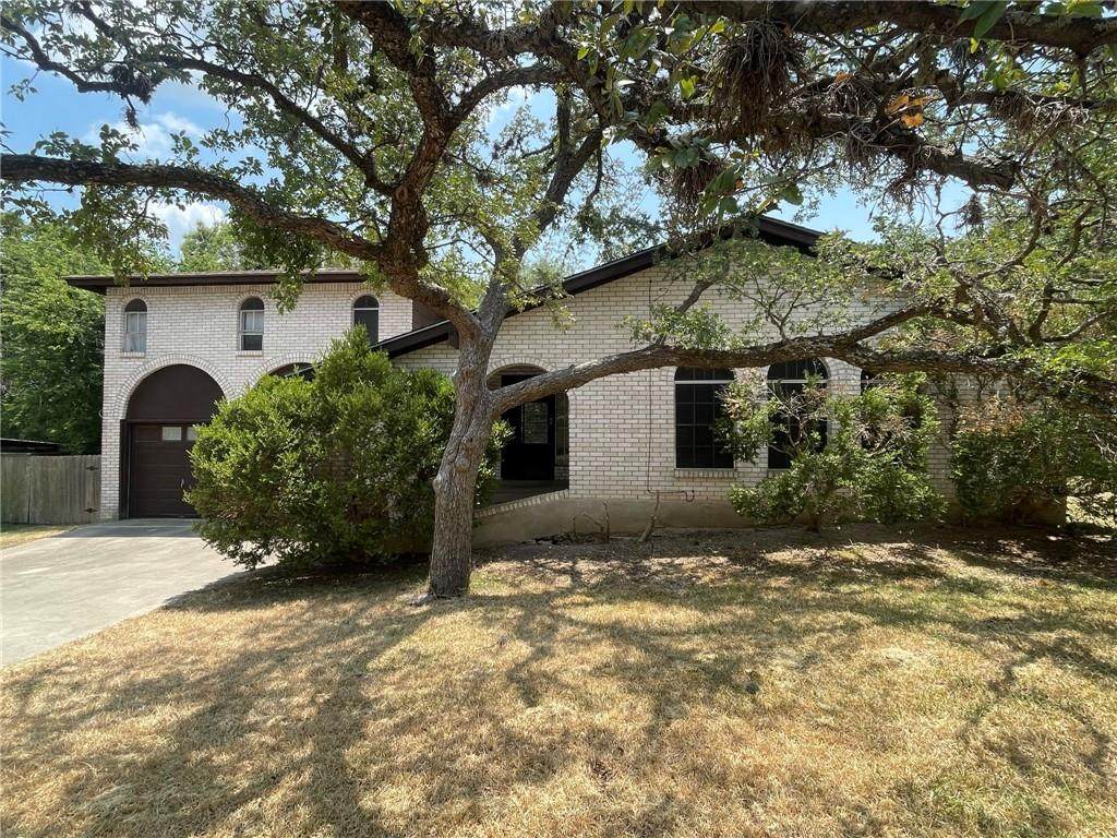1311 Cardinal Hill Dr - Photo 1