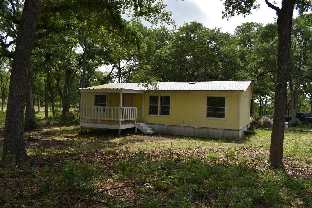 8607 Burleson Manor Rd - Photo 1