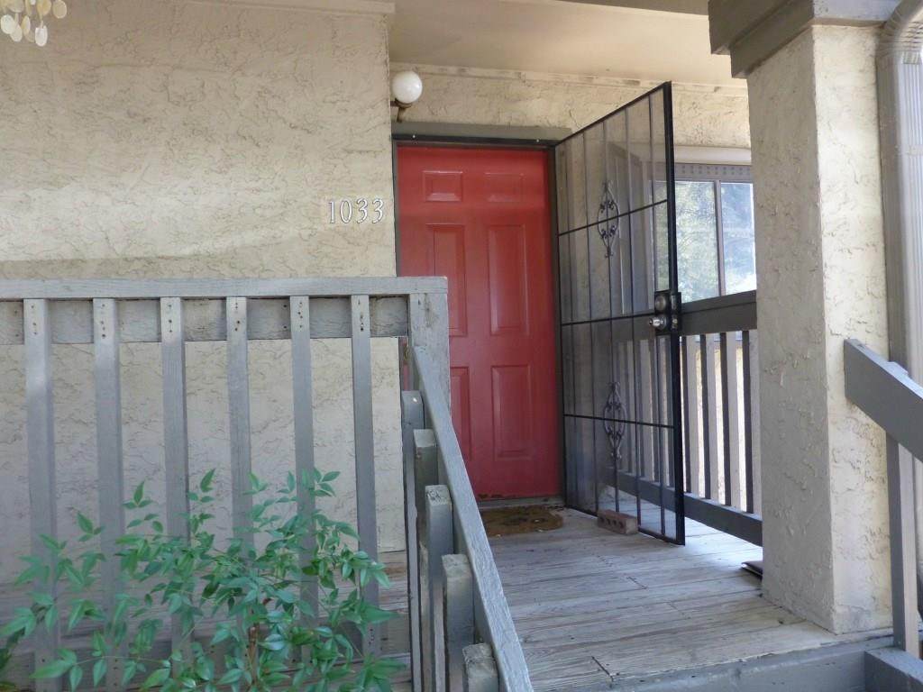 2215 Post Rd - Photo 1