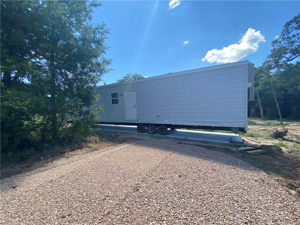 110 Harper Dr - Photo 1