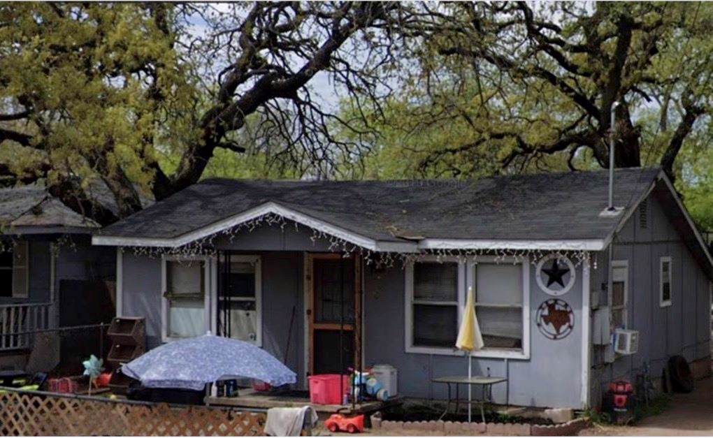 706 Vargas Rd - Photo 1