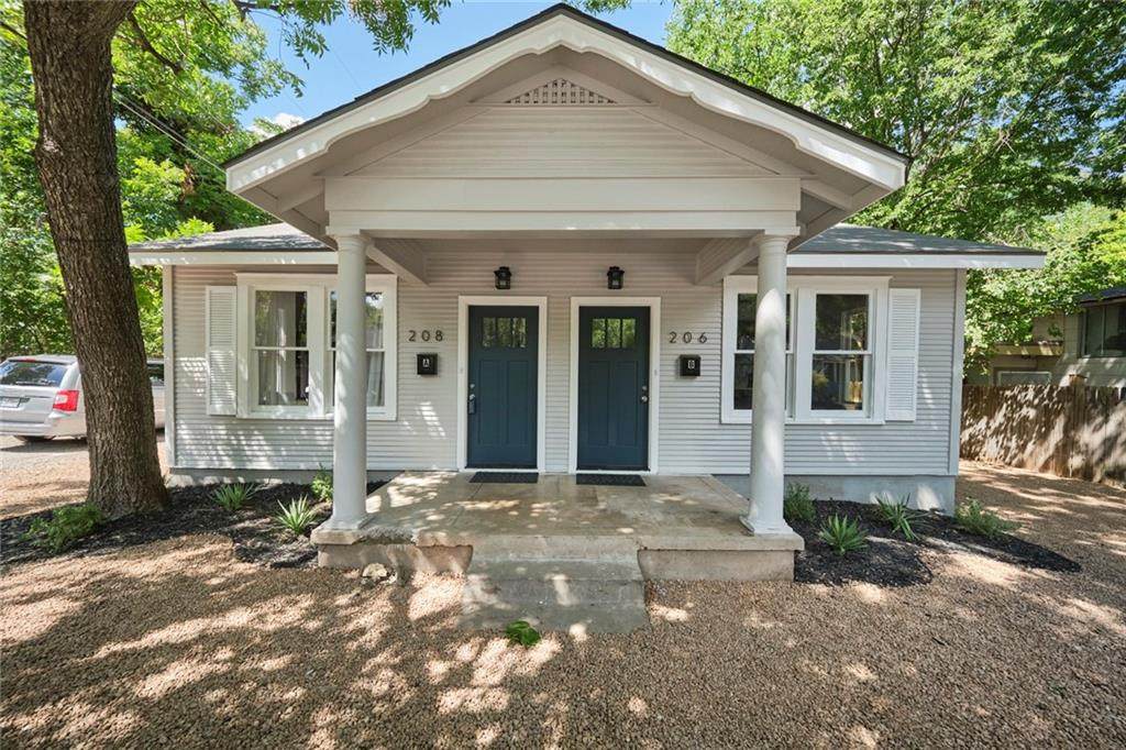 208 45th St - Photo 1
