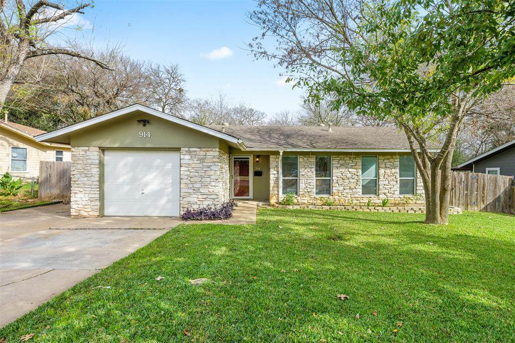 914 Emerald Wood Dr - Photo 1