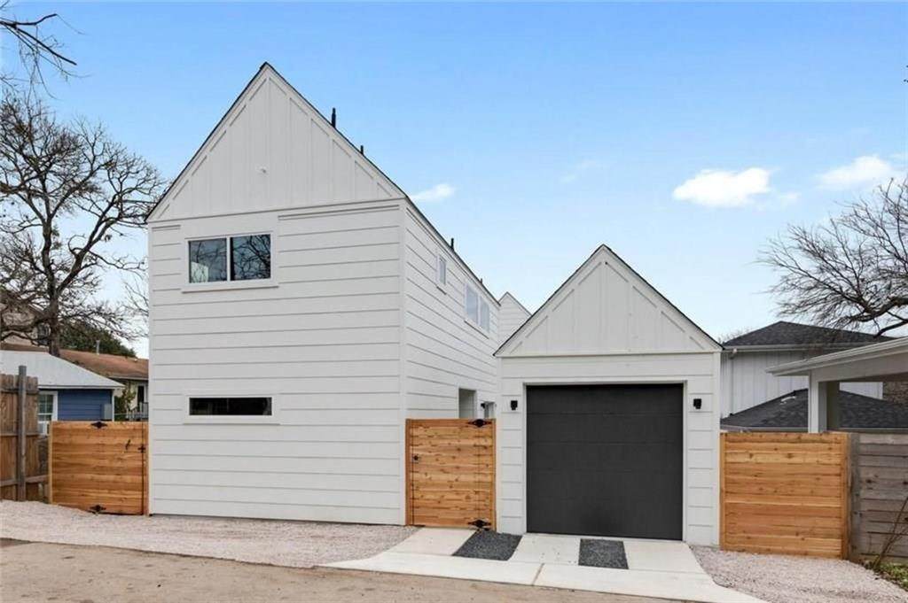 2300 10th St - Photo 1