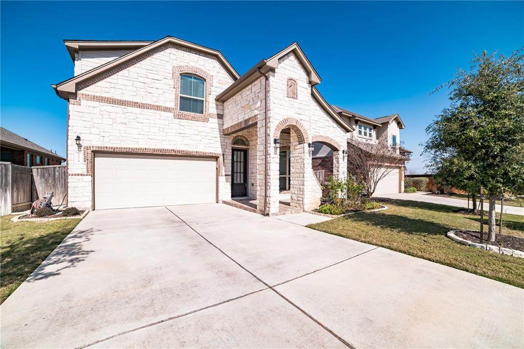 1304 Clearwing Cir - Photo 1