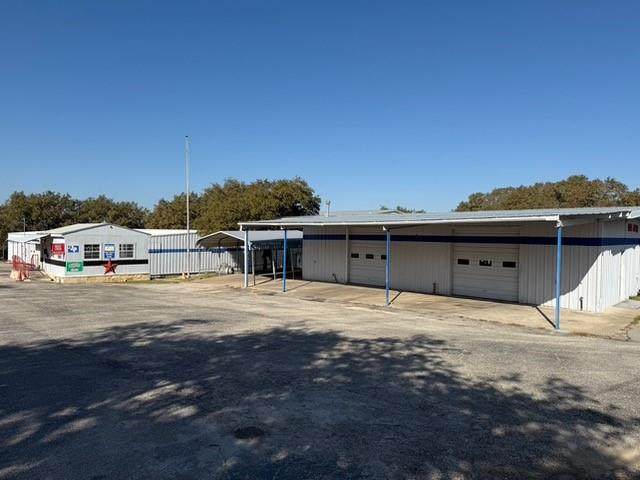 804 Bee Creek Rd - Photo 1