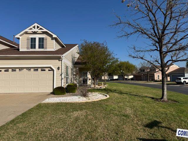 275 Bonham Loop - Photo 1