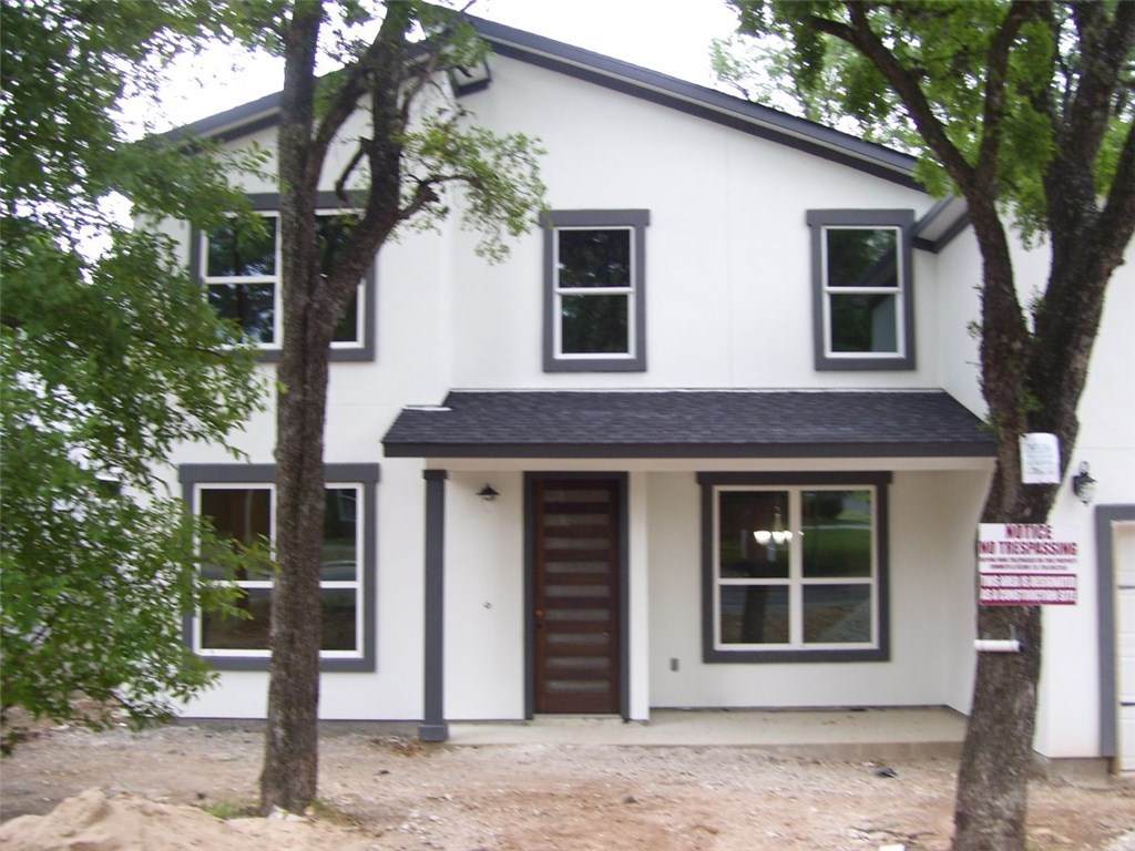 110 W . Holland St St - Photo 1