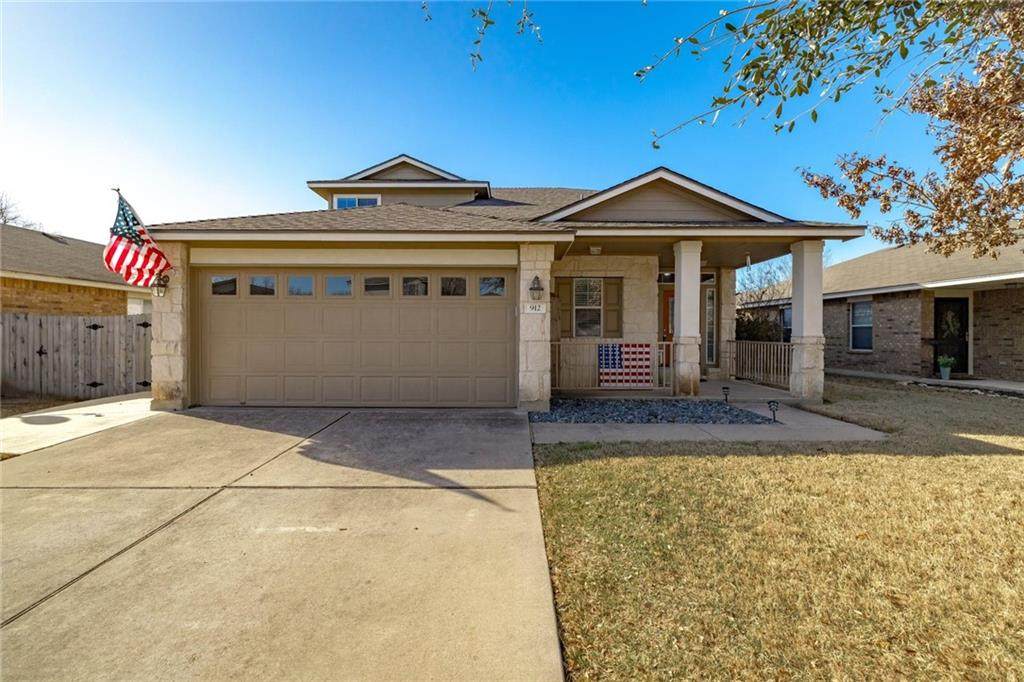 912 Gentry Dr - Photo 1