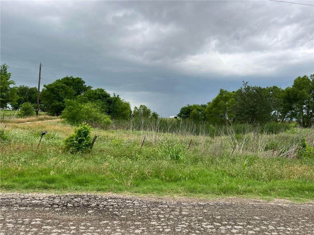 2804 Black Waxy Road Rd - Photo 1