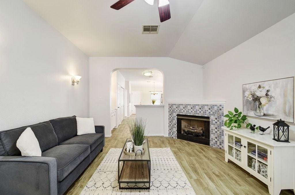 113 Chesser - Photo 1