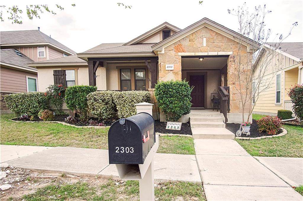 2303 Herzog - Photo 1