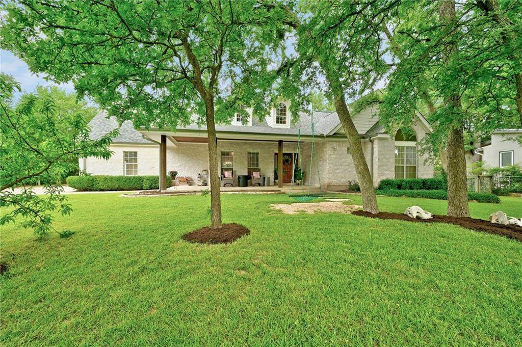 5642 Oak Blvd - Photo 1