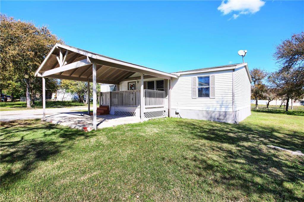 241 Legend Oaks Dr - Photo 1