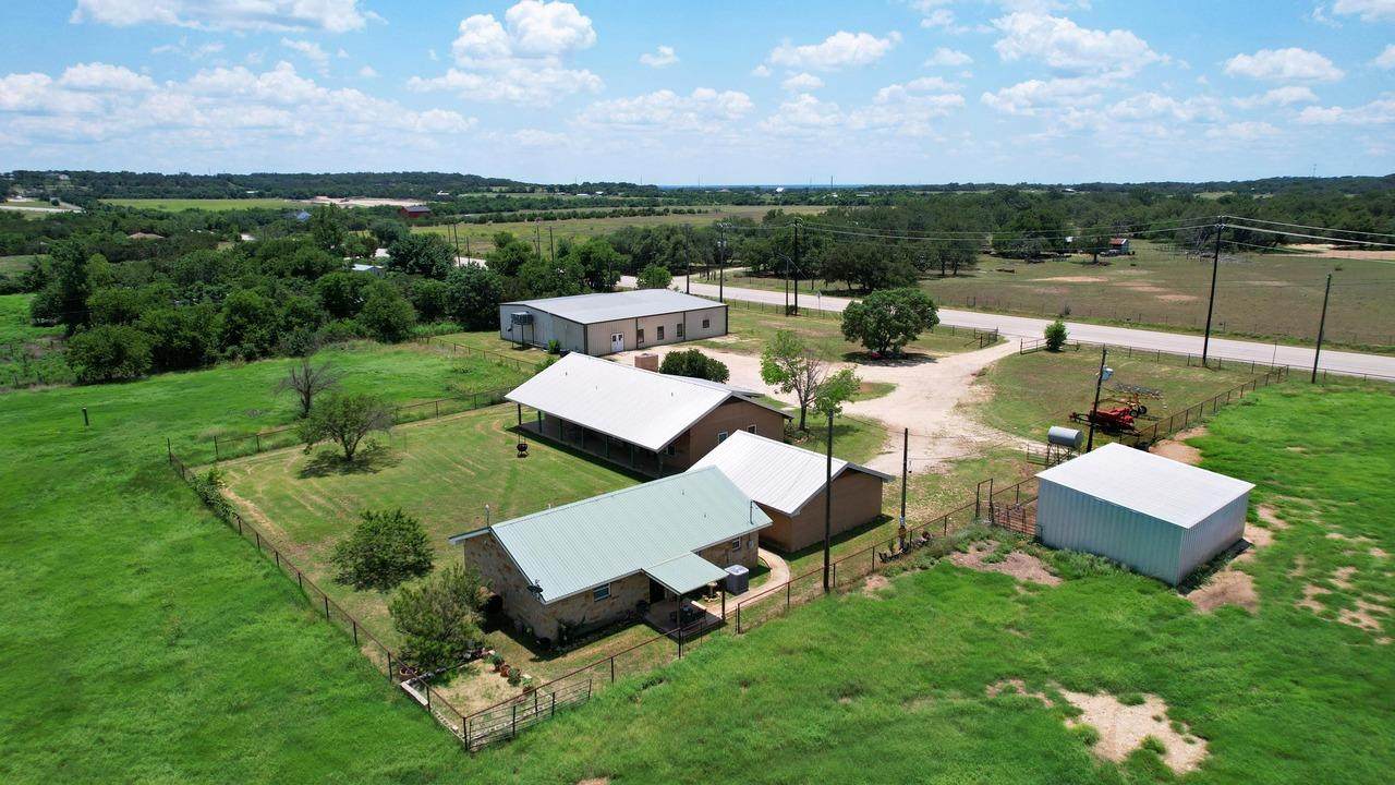 https://bt-photos.global.ssl.fastly.net/austin/orig_boomver_1_6897425-2.jpg