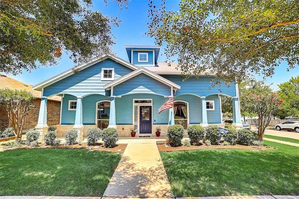 1143 Sanders - Photo 1