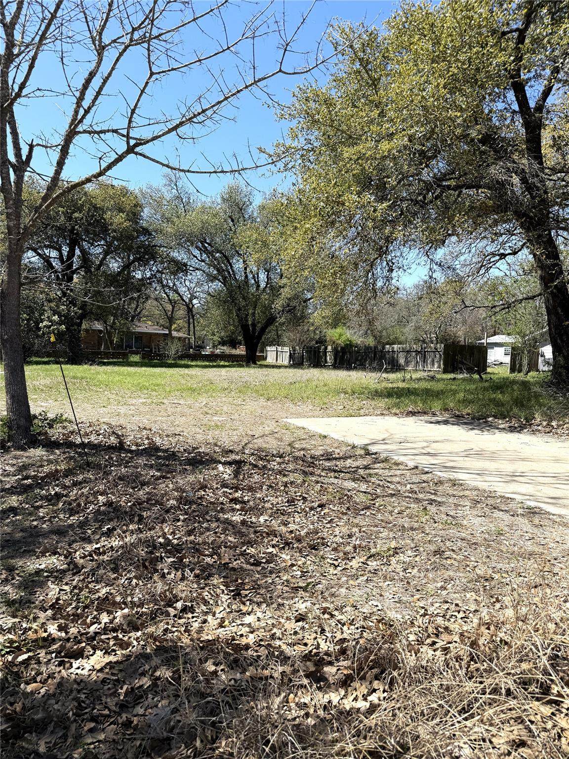 https://bt-photos.global.ssl.fastly.net/austin/orig_boomver_1_6915901-2.jpg