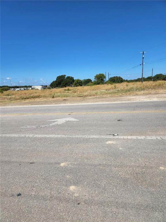 101 Lone Star Blvd - Photo 1