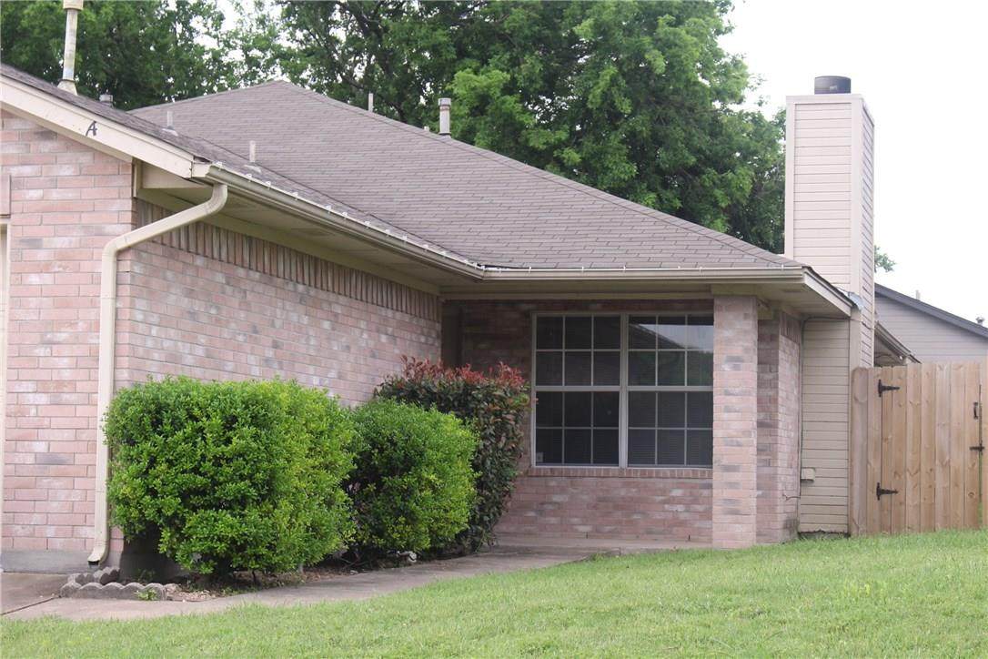 2001 Alex Ave - Photo 1