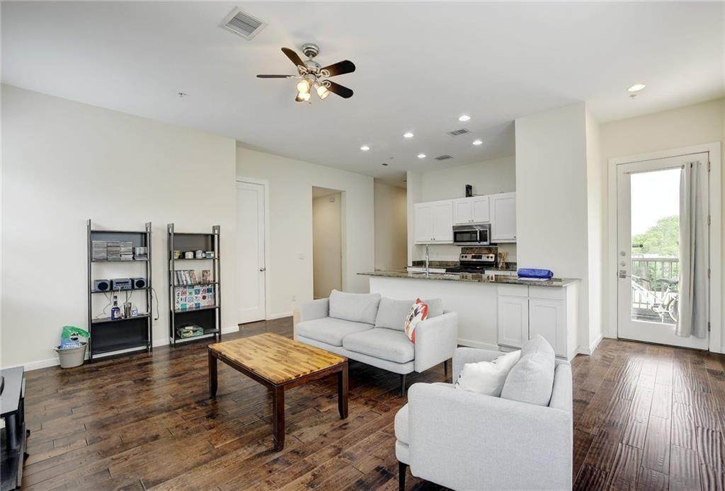 2708 San Pedro St - Photo 1