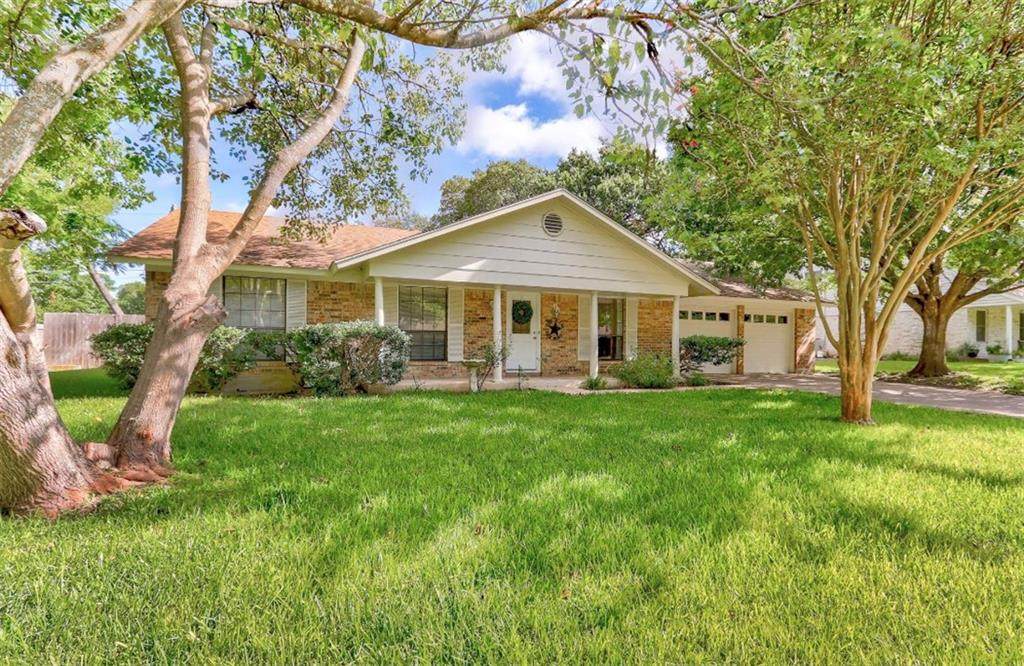 9804 Queensland Dr - Photo 1