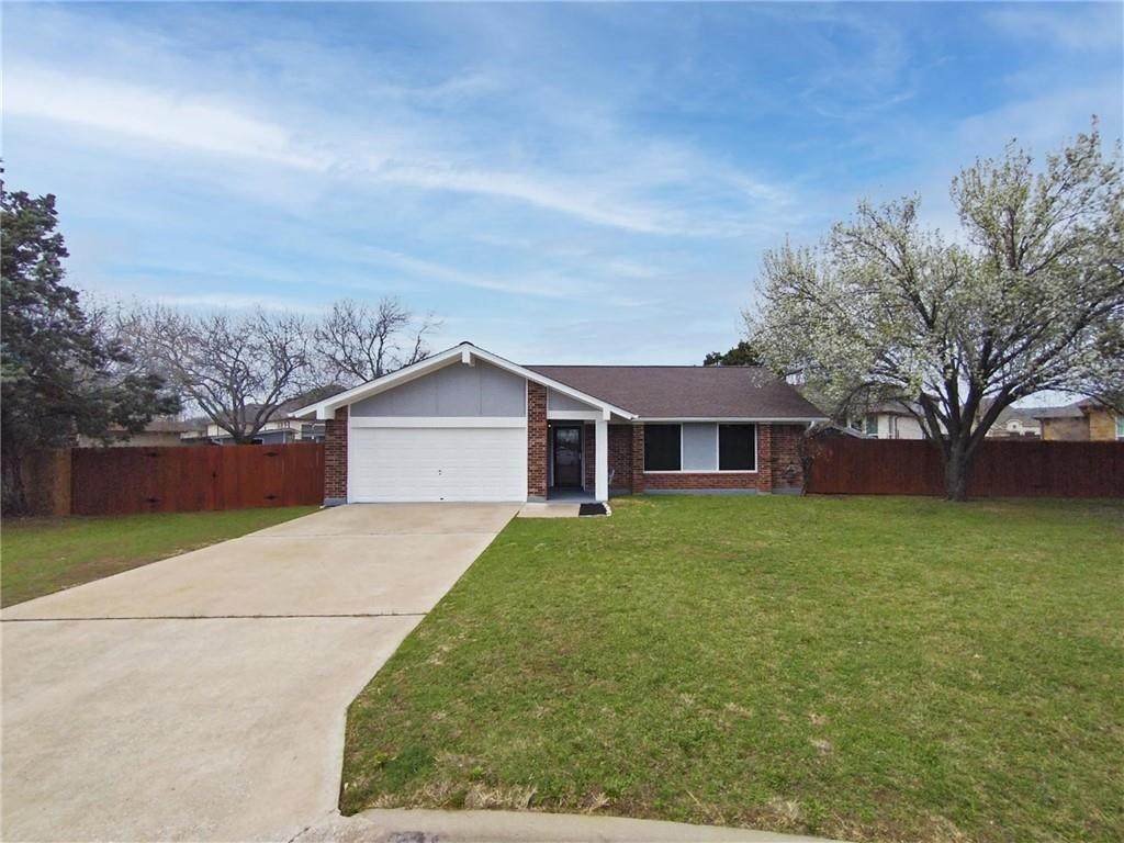301 Parkway Dr - Photo 1