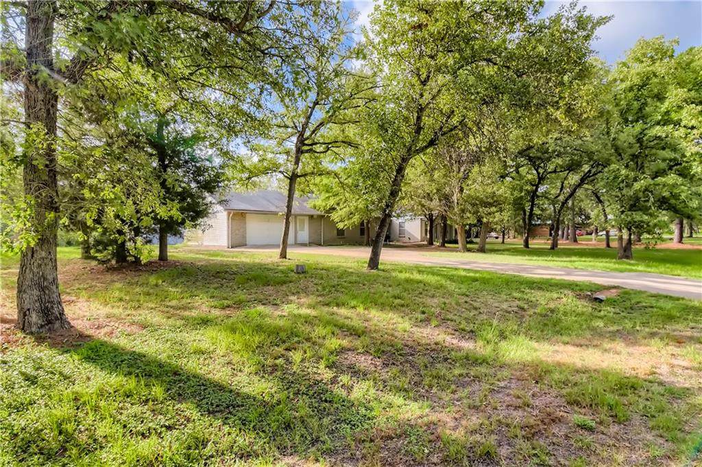 181 Ashwood Dr - Photo 1